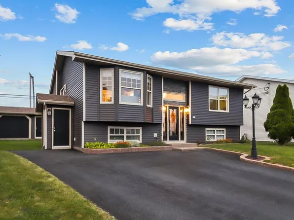 49 Sapphire Crescent, Mount Pearl, NL A1N4X4