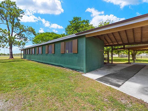 4th image of 16031 Rustic Road