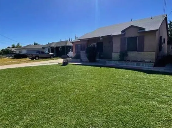 16573 Iris Dr, Fontana, CA 92335