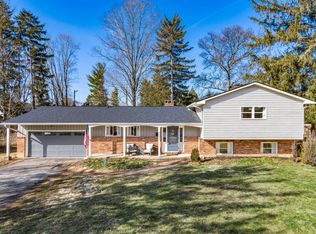 4453 Willowbrook Rd, Columbus, OH 43220