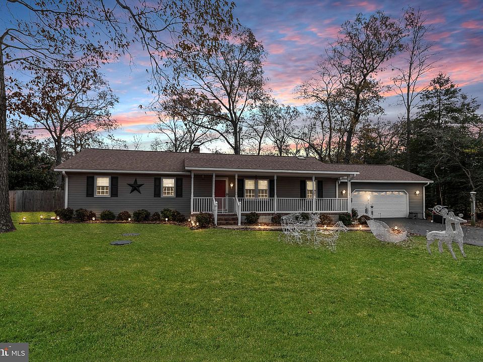 1st image of 28983 Johnsons Dr