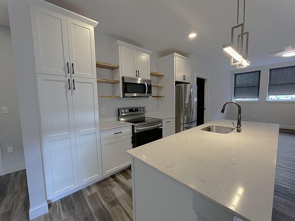3rd image of 25 Lowell St #104