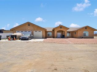 3677 Arcadia Rd, Phelan, CA 92371