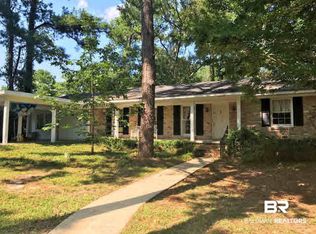 3 Cavalry Cir, Daphne, AL 36527