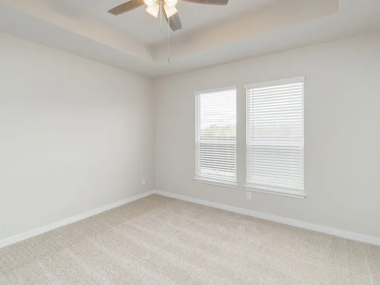 830 Staglin St #B — Photo 17