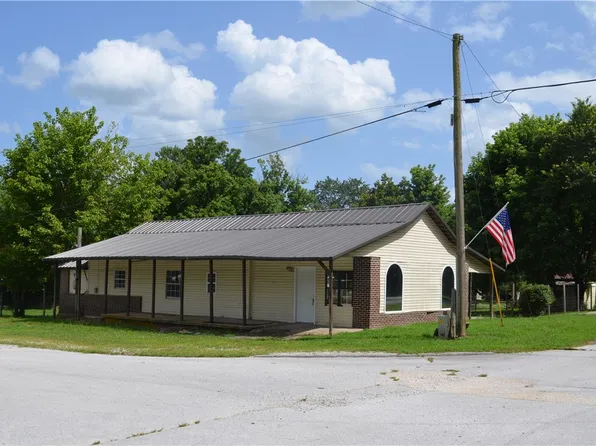 12086 Reich St, Everton, AR 72633