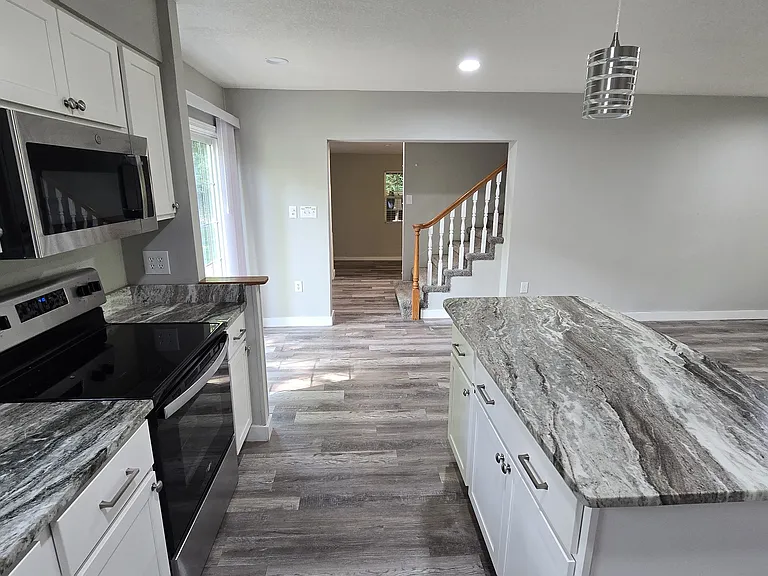 96 Locust Ct — Photo 6