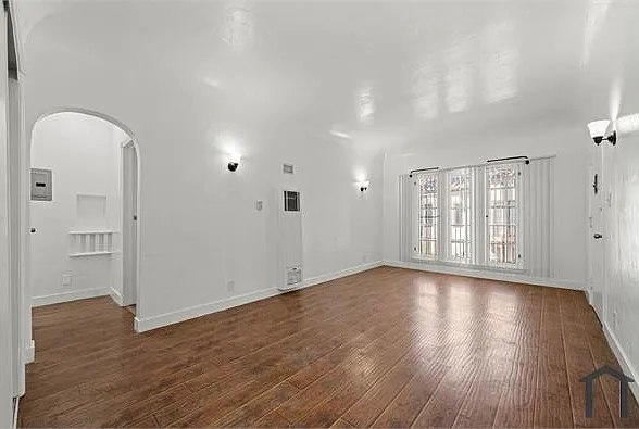 4172 3/4 Leimert Blvd — Photo 12
