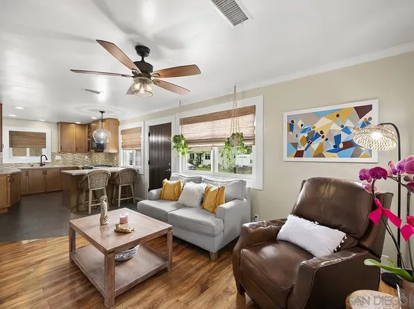 1933 Drescher St, San Diego, CA 92111