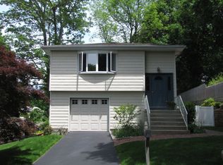 331 Birch Rd, Kings Park, NY 11754