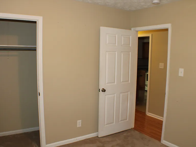 209 Whittington Dr — Photo 10