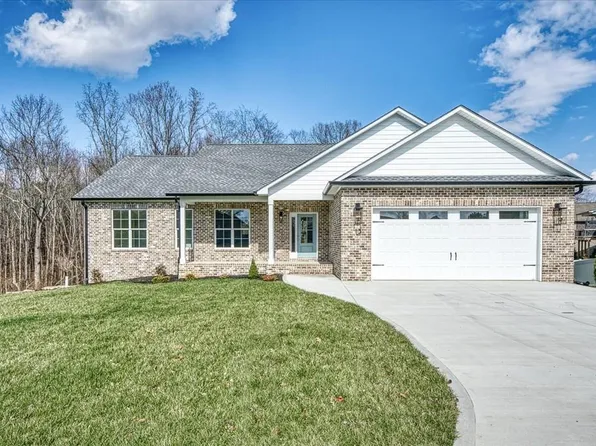 13 Cabot Ln, Cookeville, TN 38501