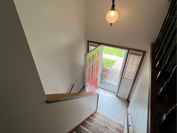 2nd image of 1520 Musselman Dr