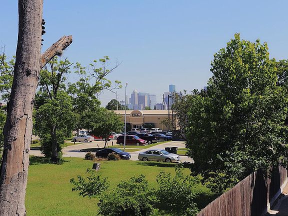 DOWNTOWN VIEW FROM LIVING ROOM