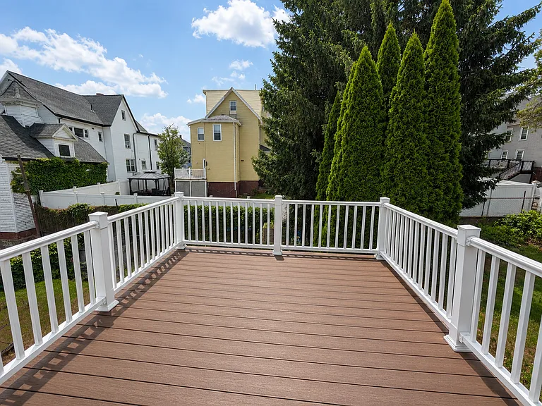 67 Reed Ave #2 — Photo 4