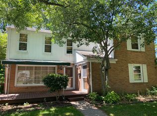 5321-5323 Old Oxford Ln, Youngstown, OH