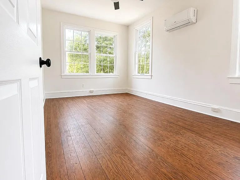 9 John St #B — Photo 11