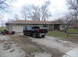 311 S 6th St, Cornell, IL 61319