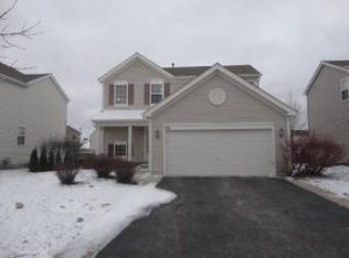 281 Copper Mountain Dr, Gilberts, IL 60136