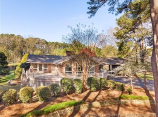 2115 Lakeland Dr, Sanford, NC 27330