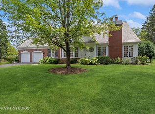 440 Woodward Ct, Lake Forest, IL 60045