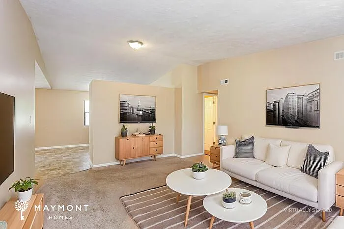 3536 Valley Lake Dr — Photo 4