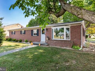 1017 High St, Hanover, PA 17331