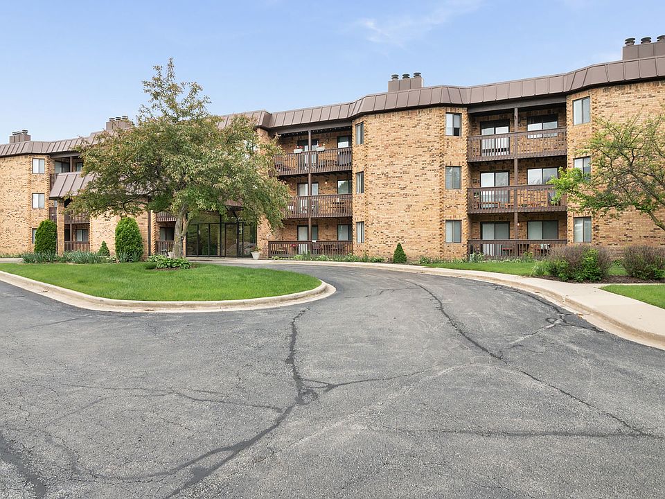 1st image of 2880 Torrey Pine Ln APT 3G