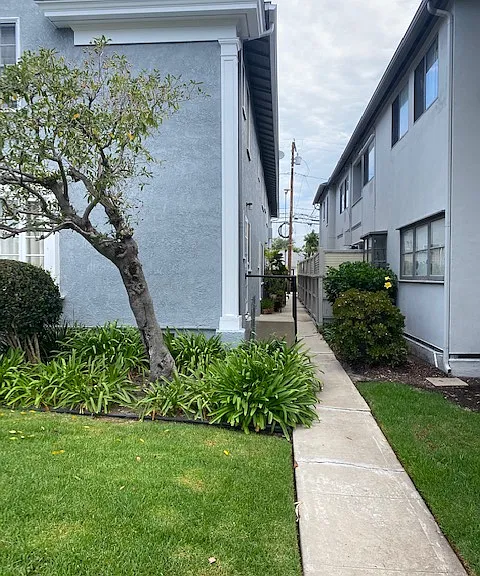 719 E Carson St #9 — Photo 6