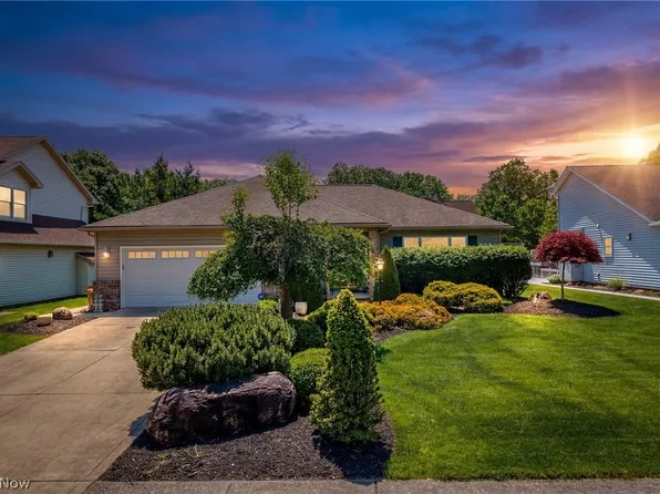 6294 Old Virginia Ln, Parma Heights, OH 44130