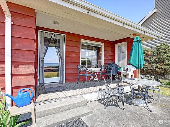 5th image of 130 Driftwood Shores Road
