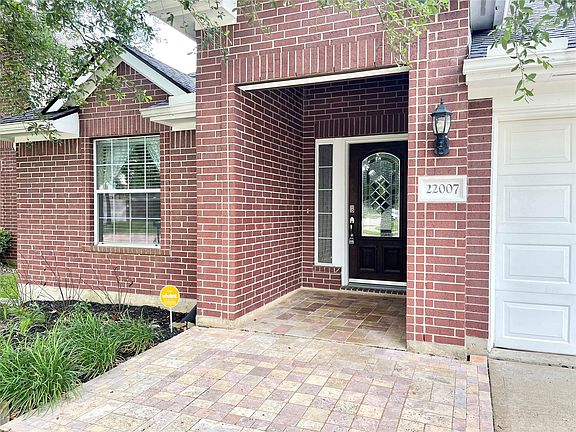 2nd image of 22007 Bronze Leaf Dr