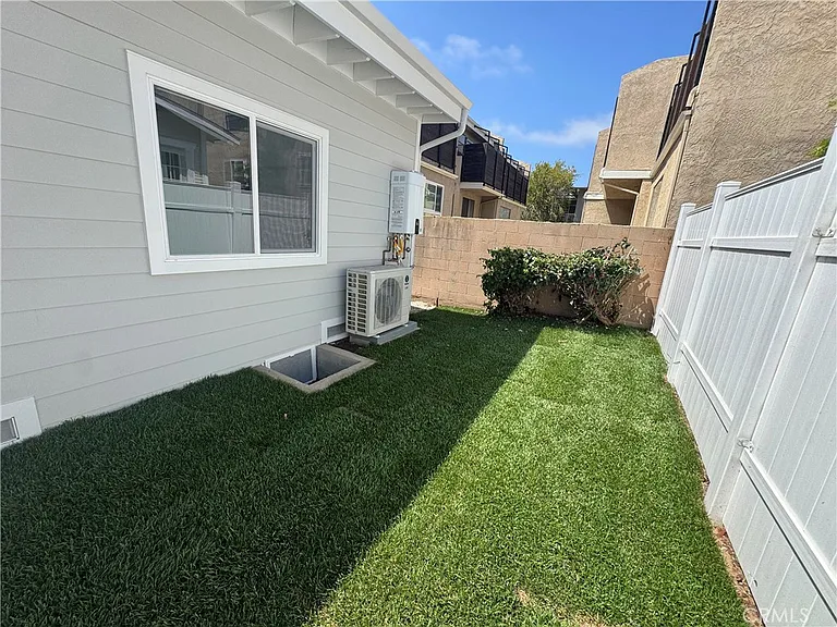 108 S Guadalupe Ave — Photo 28