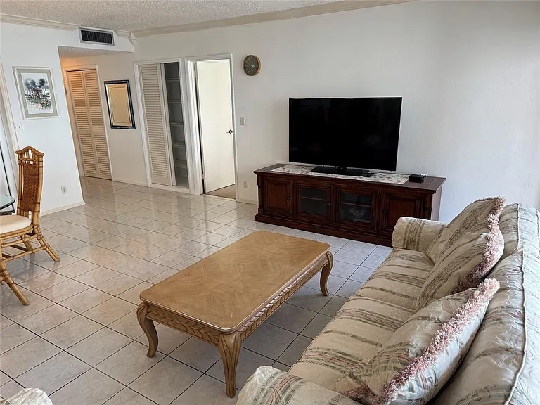3800 Galt Ocean Dr #1508 — Photo 9