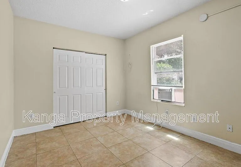 3721 Henry Ave #B — Photo 22