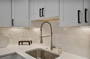 275 Winding River Dr #C — Photo 15