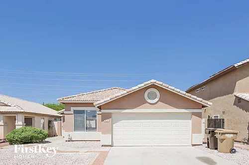 8630 W Shaw Butte Dr Photo 1