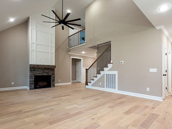 5th image of 588 Bowden Dr Lot 176