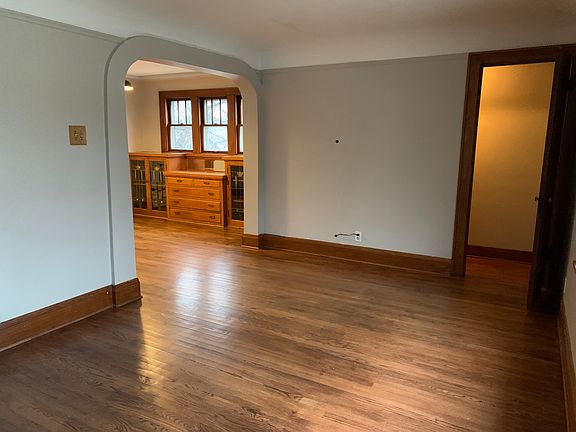 Entrance and Main room