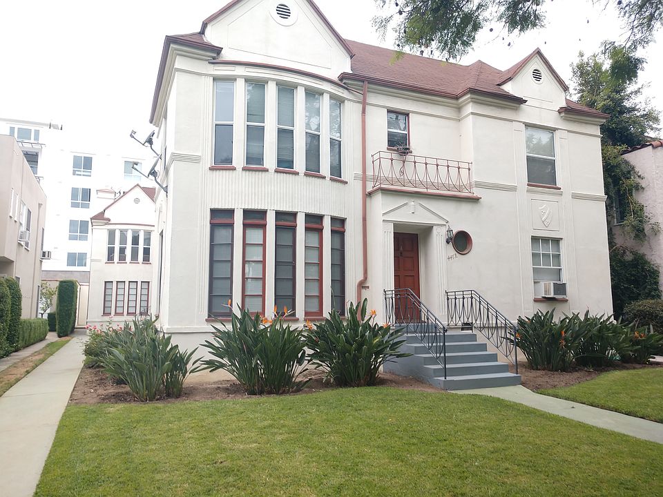 447 N OAKHURST DRIVE 
BEVERLY HILLS CA 90210