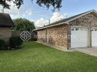 3902 Paulette Dr, Pasadena, TX 77504