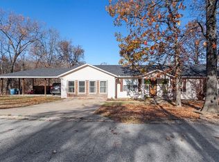 29 Miller Dr, Bella Vista, AR 72715