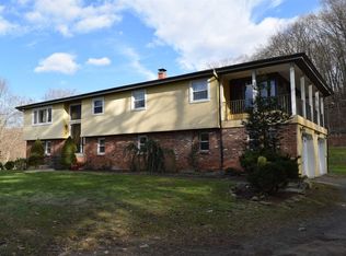 18 Ashley Ln, Cold Spring, NY 10516