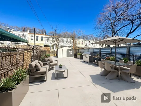 629 45th Street image 1 of 12