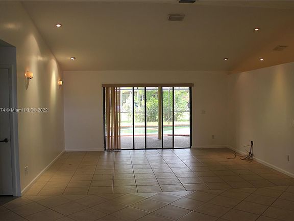 3rd image of 8500 SW 180th St