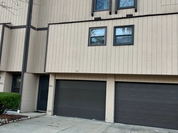 605 Center Ave, Cuyahoga Falls, OH 44221
