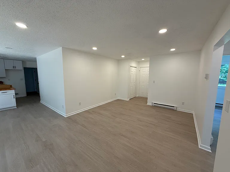 399 Kingswood Dr #399 — Photo 8