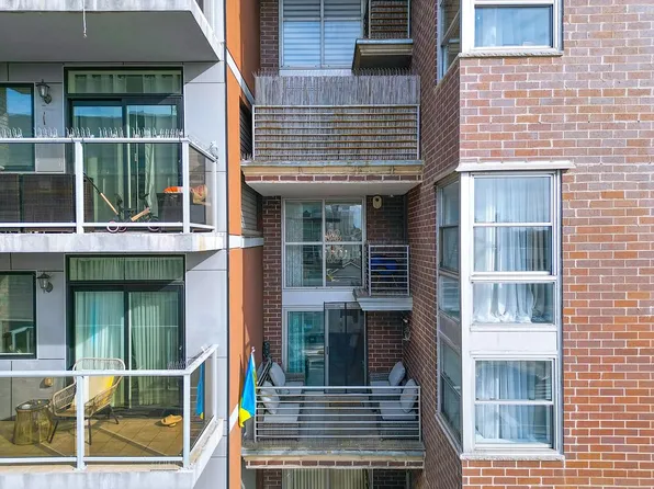 2784 E 12th St APT 3A, Brooklyn, NY 11235