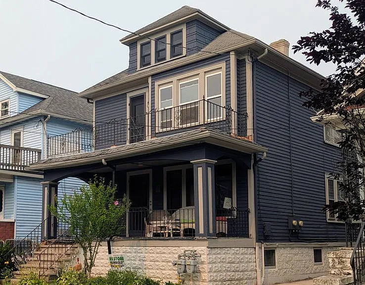 47 Bridgeman St #UPPER — Photo 1