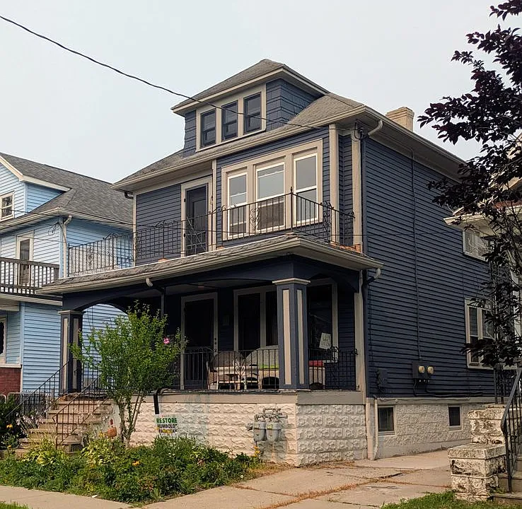 47 Bridgeman St #UPPER